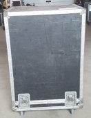 Boxa Line Array Adamson SpekTrix
